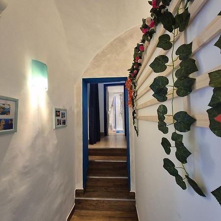 Casa Vacanze Smeralda Vietri Esterno foto