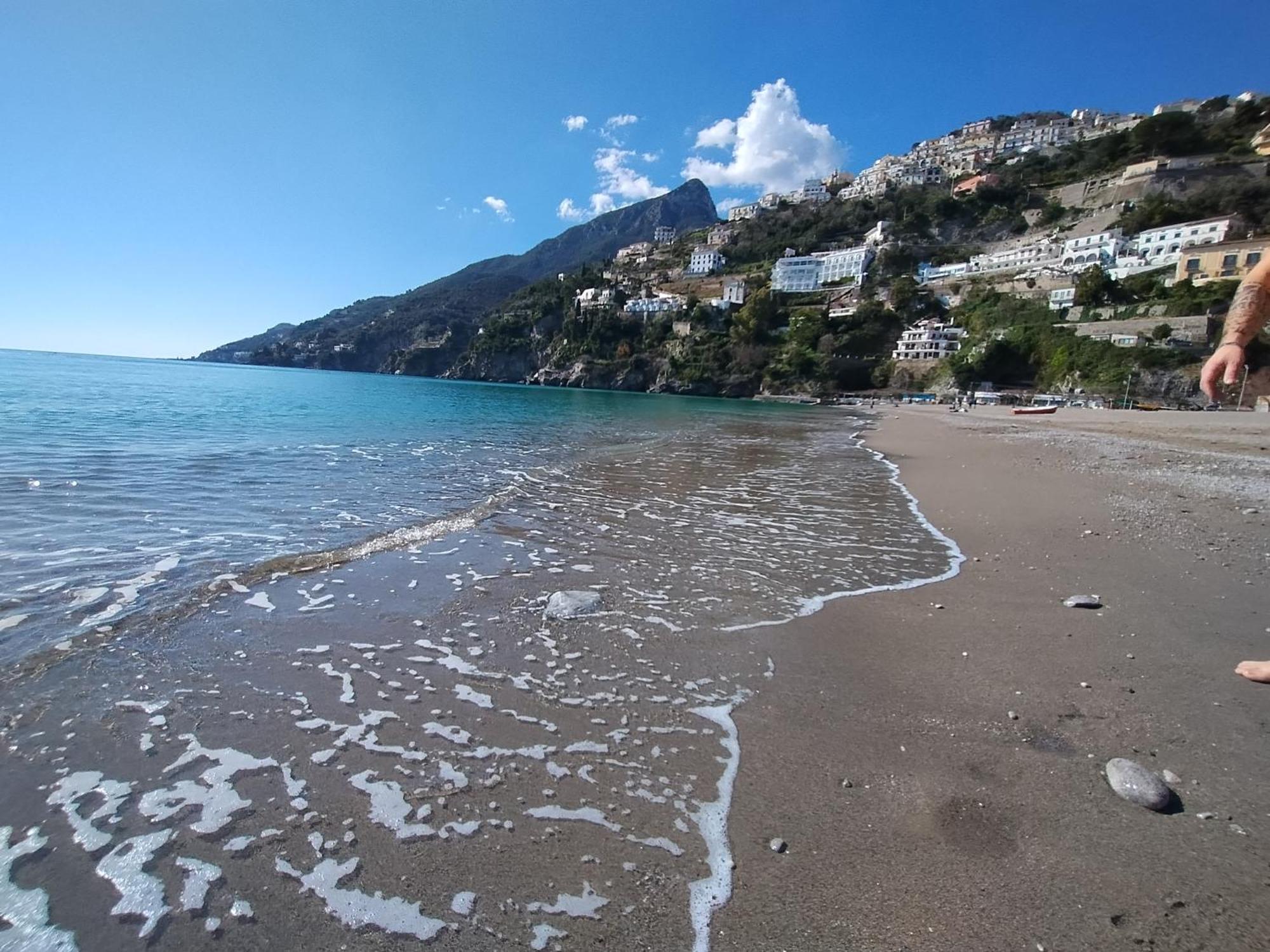 Casa Vacanze Smeralda Vietri Esterno foto