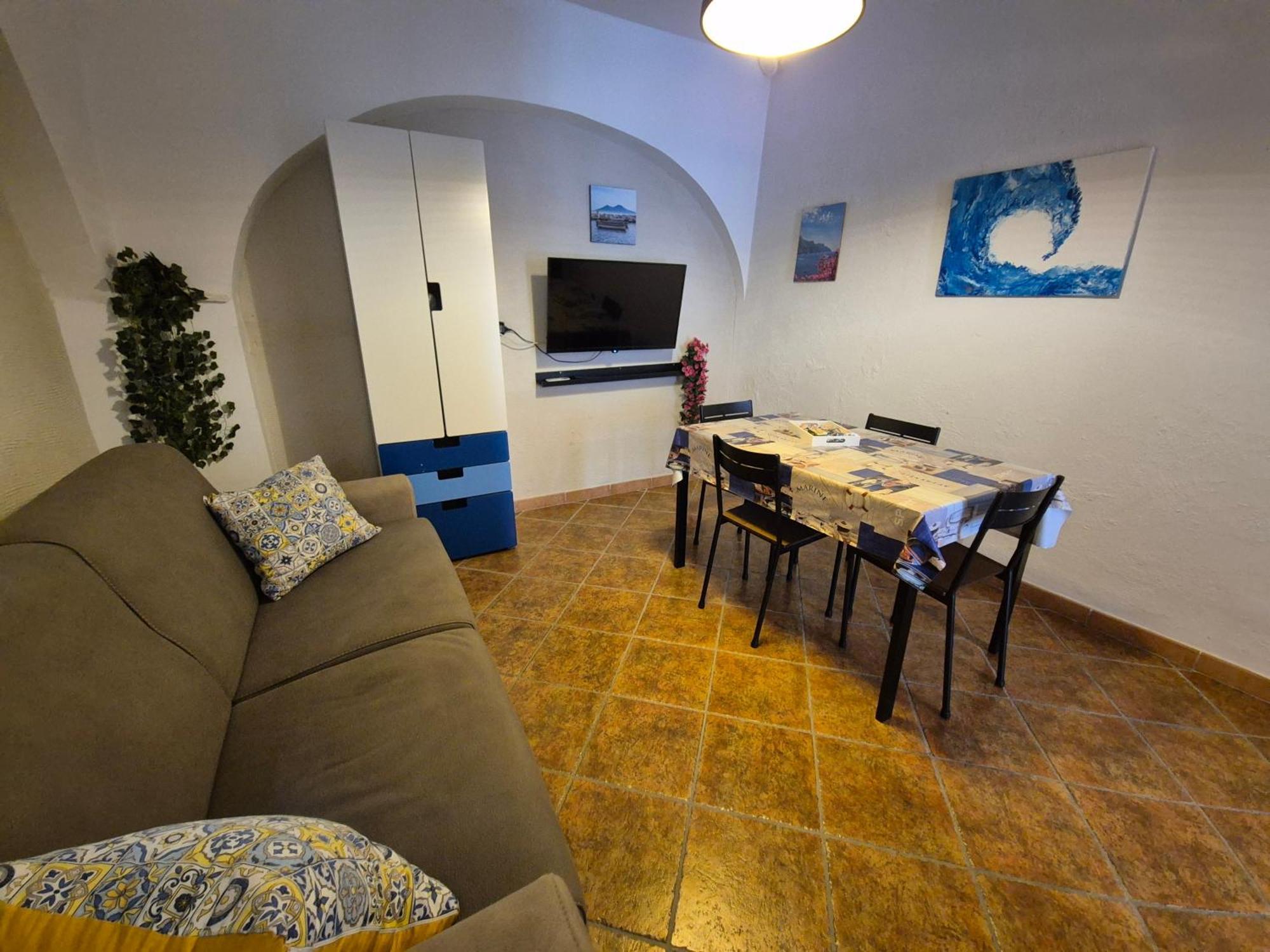 Casa Vacanze Smeralda Vietri Esterno foto