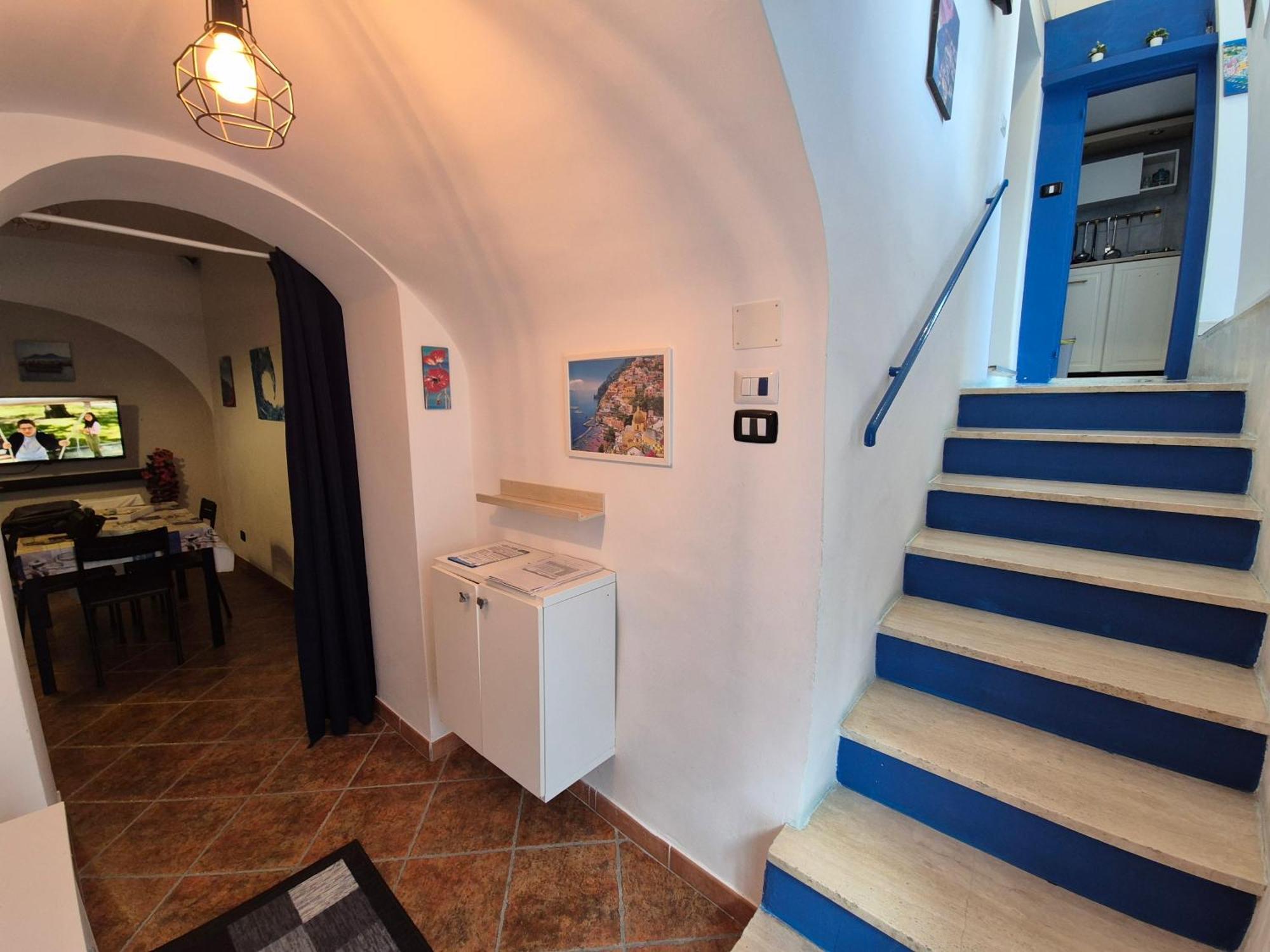Casa Vacanze Smeralda Vietri Esterno foto