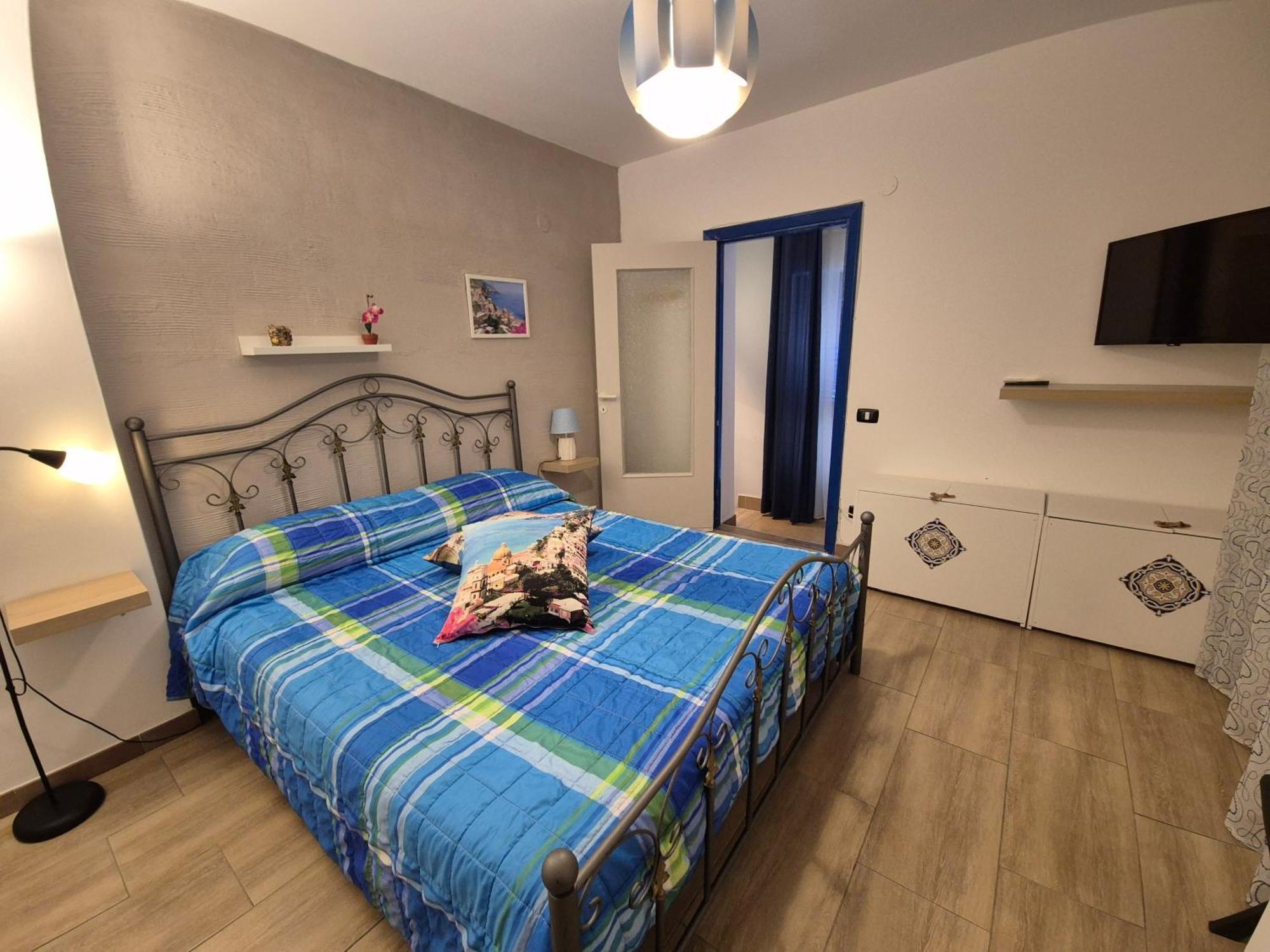 Casa Vacanze Smeralda Vietri Esterno foto