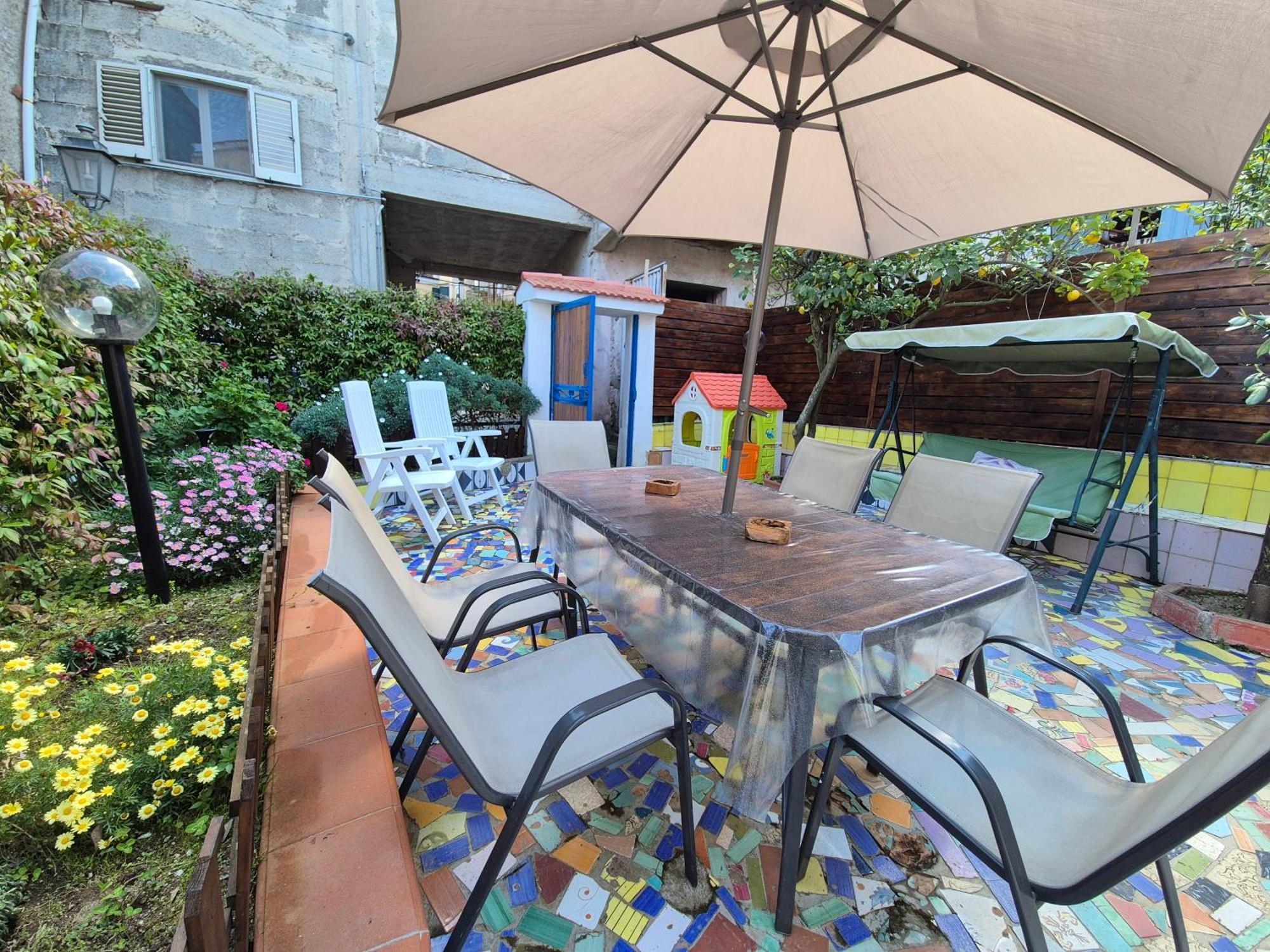 Casa Vacanze Smeralda Vietri Esterno foto
